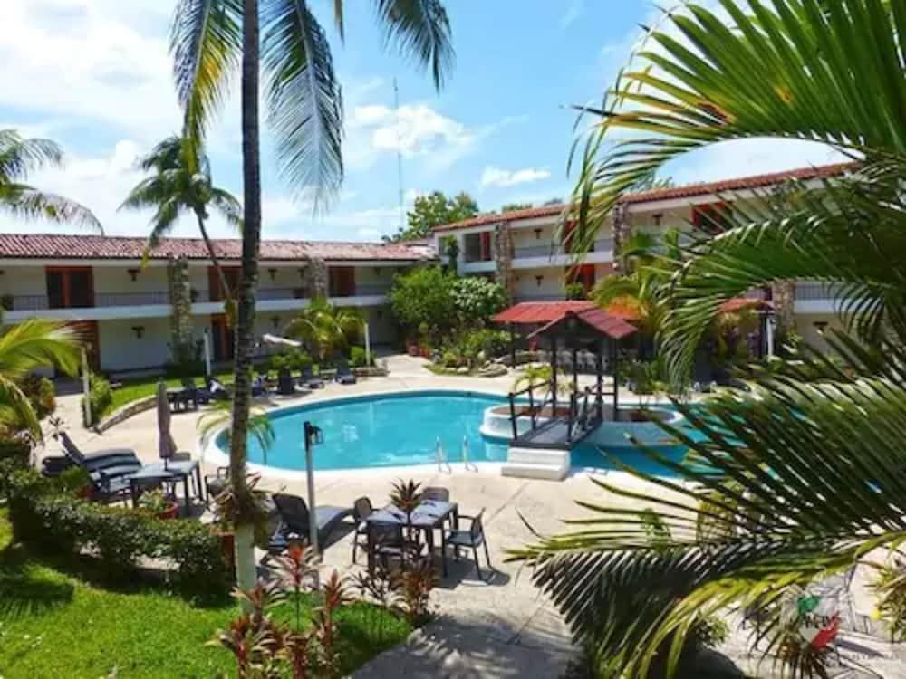 Plaza Palenque Hotel&Convention Center Exterior foto